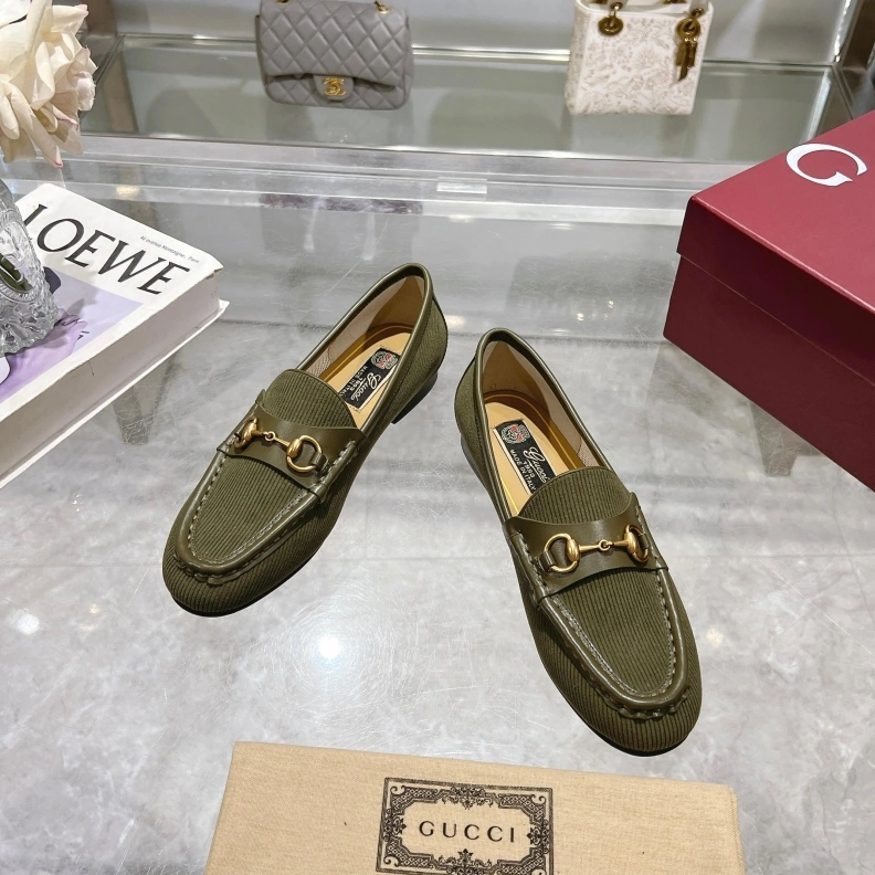 Flexible Gxccx Leather Shoes 157590