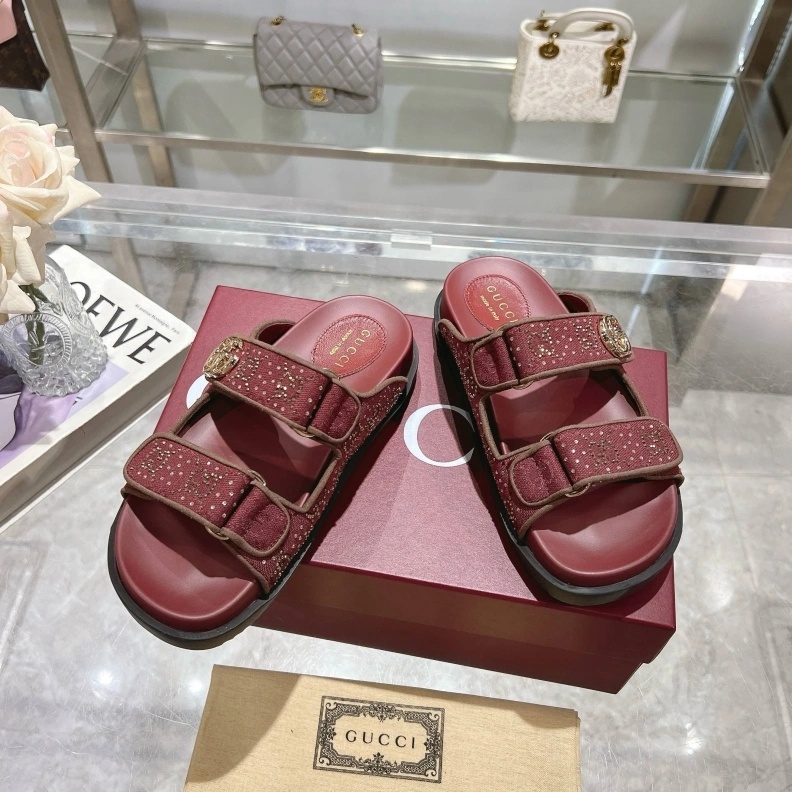 Gxccx Sandals Efficient 157528