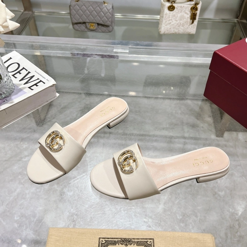 Gxccx Slippers Minimalist 157403