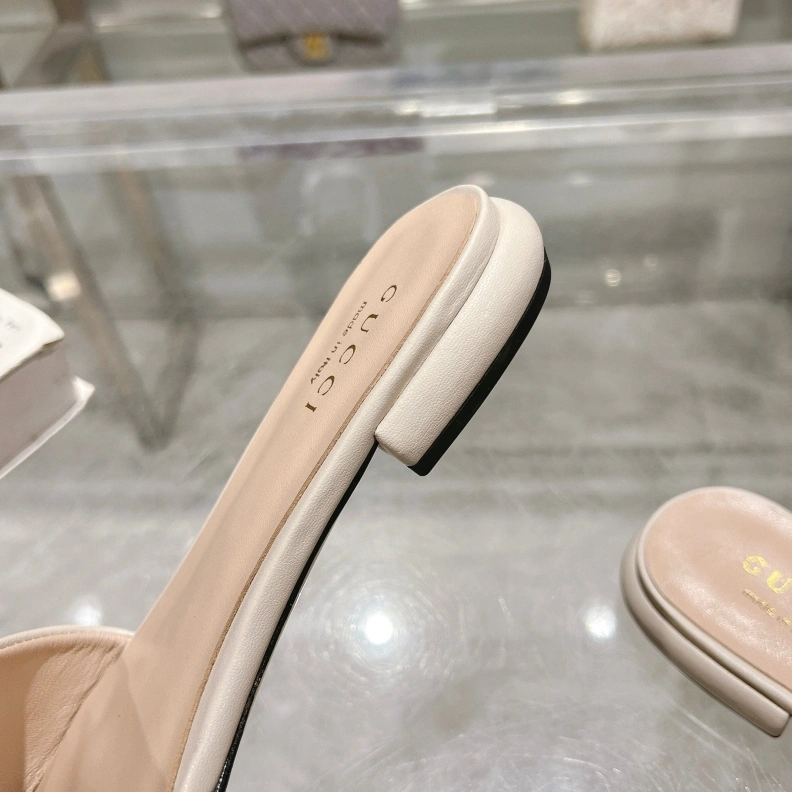 Gxccx Slippers Minimalist 157403