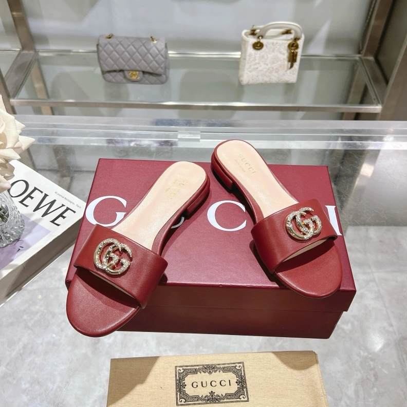 Vibrant Gxccx Slippers 157407