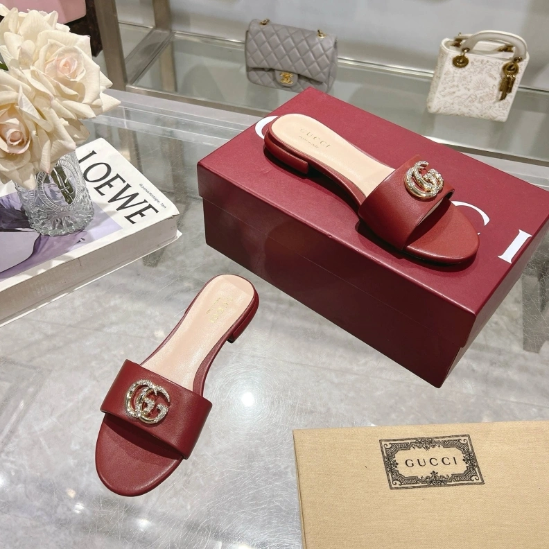 Vibrant Gxccx Slippers 157407