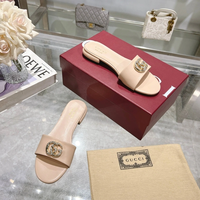 Gxccx Slippers Bright 157406