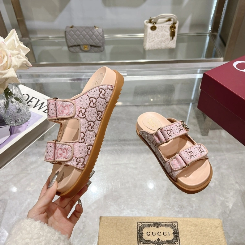 Gxccx Sandals Classic 157529