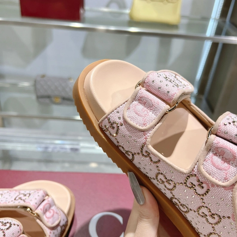 Gxccx Sandals Classic 157529