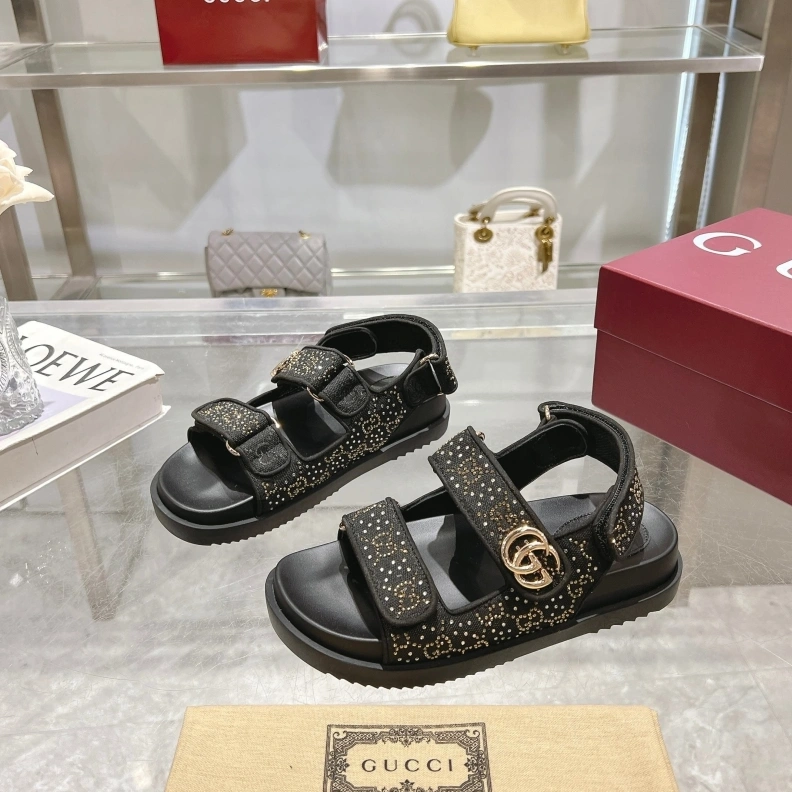 Gxccx Sandals Bold 157523