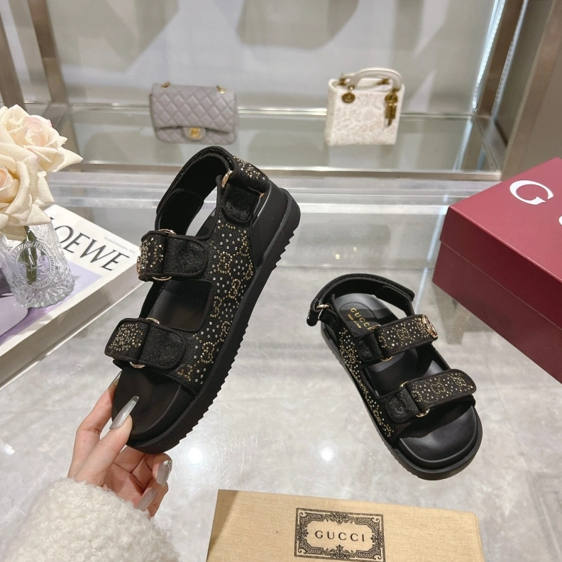 Gxccx Sandals Bold 157523
