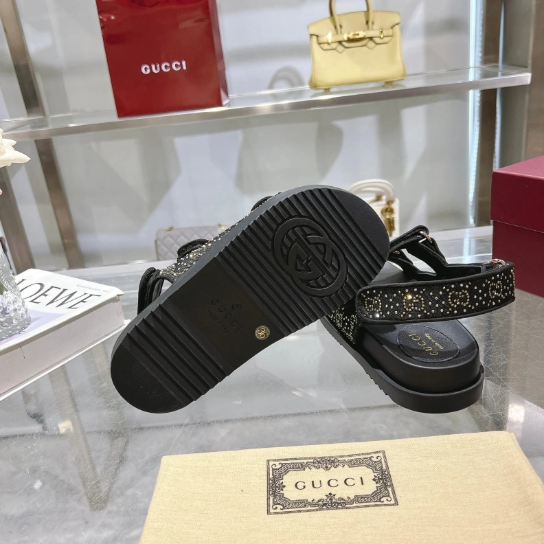Gxccx Sandals Bold 157523