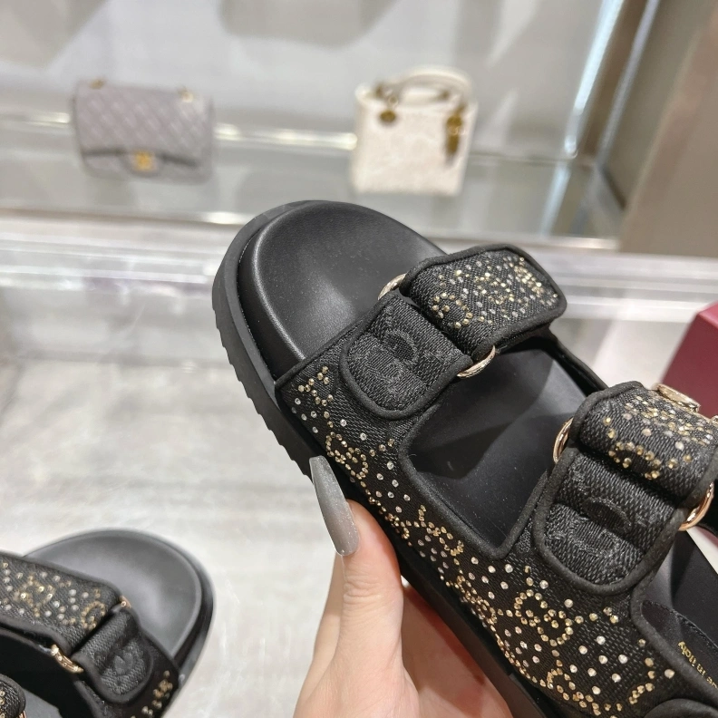 Gxccx Sandals Bold 157523