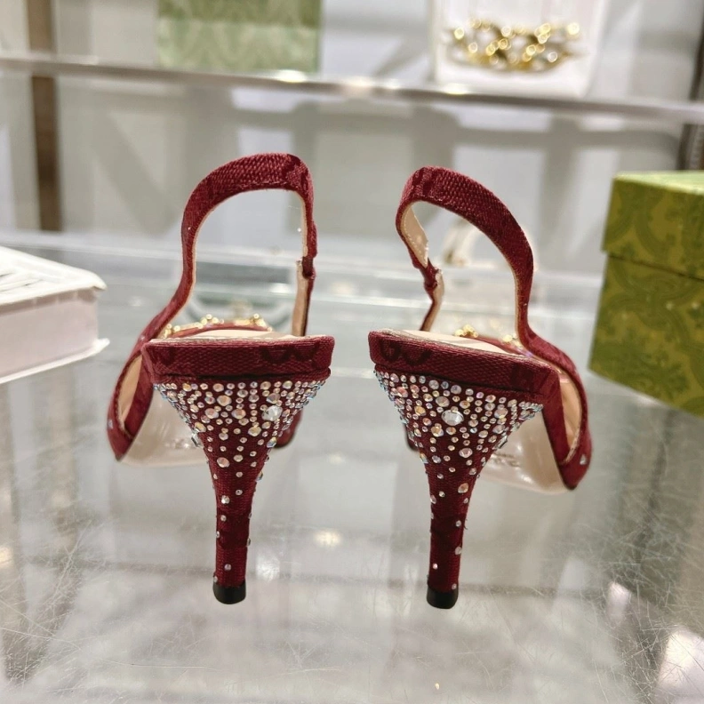 Gxccx Sandals Elegant 157499