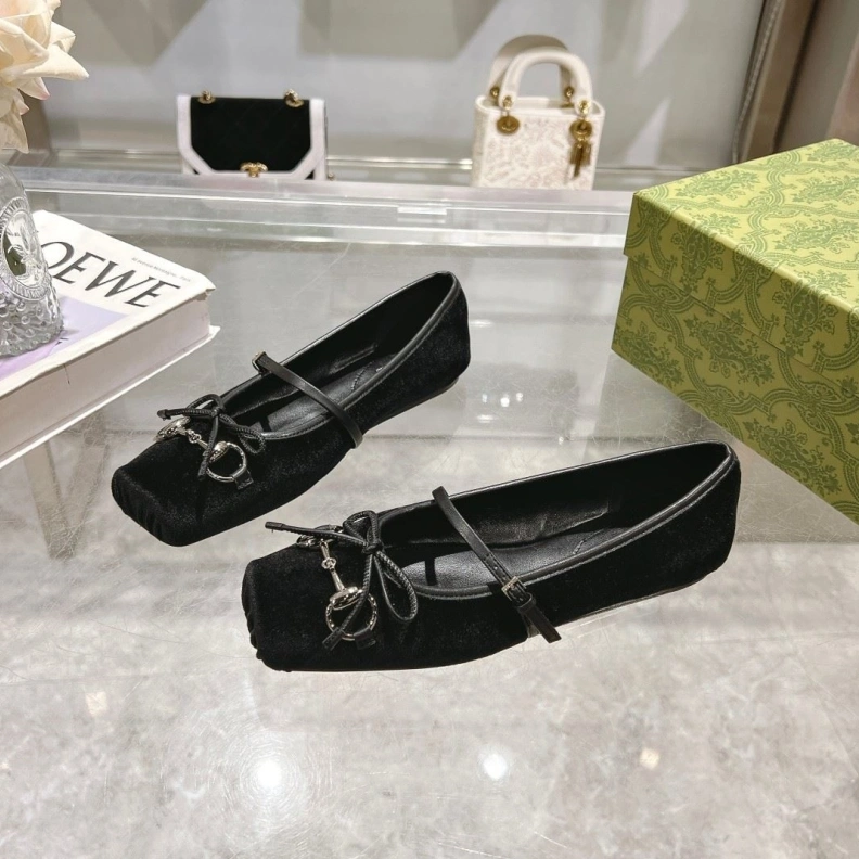 Gxccx Flat Shoes DailyWear 157666