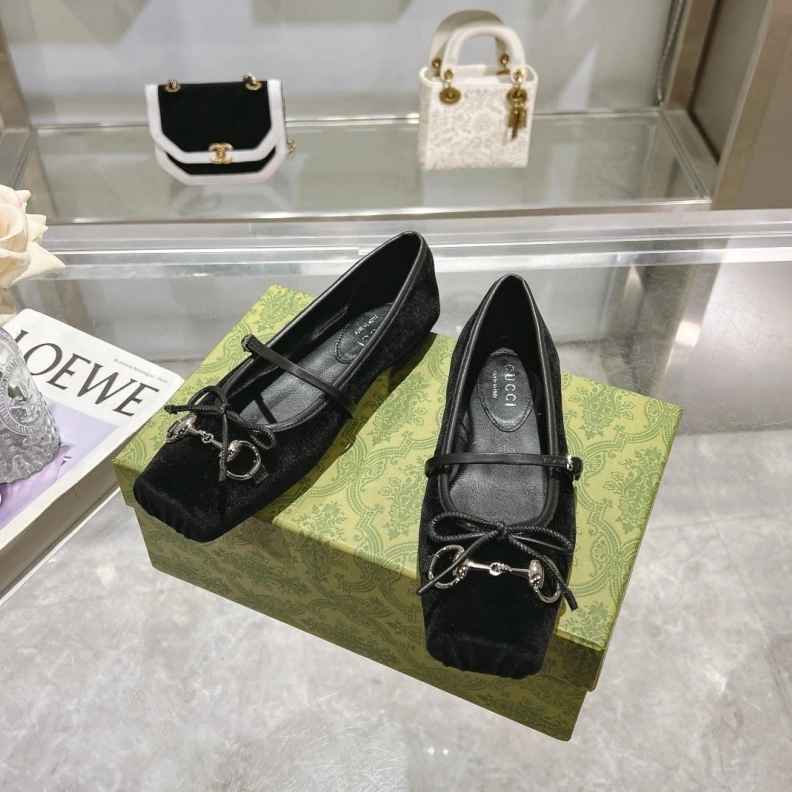 Gxccx Flat Shoes DailyWear 157666