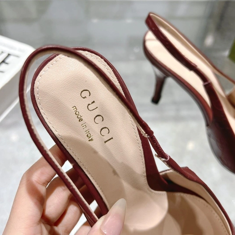 Trendy Gxccx Sandals 157505