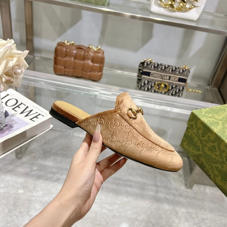 DailyWear Gxccx Slippers 157388