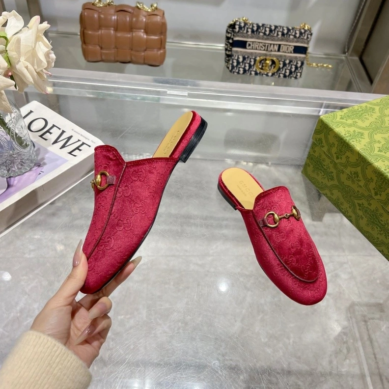 Trendsetting Gxccx Slippers 157396