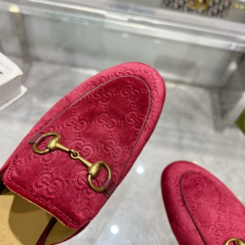 Trendsetting Gxccx Slippers 157396