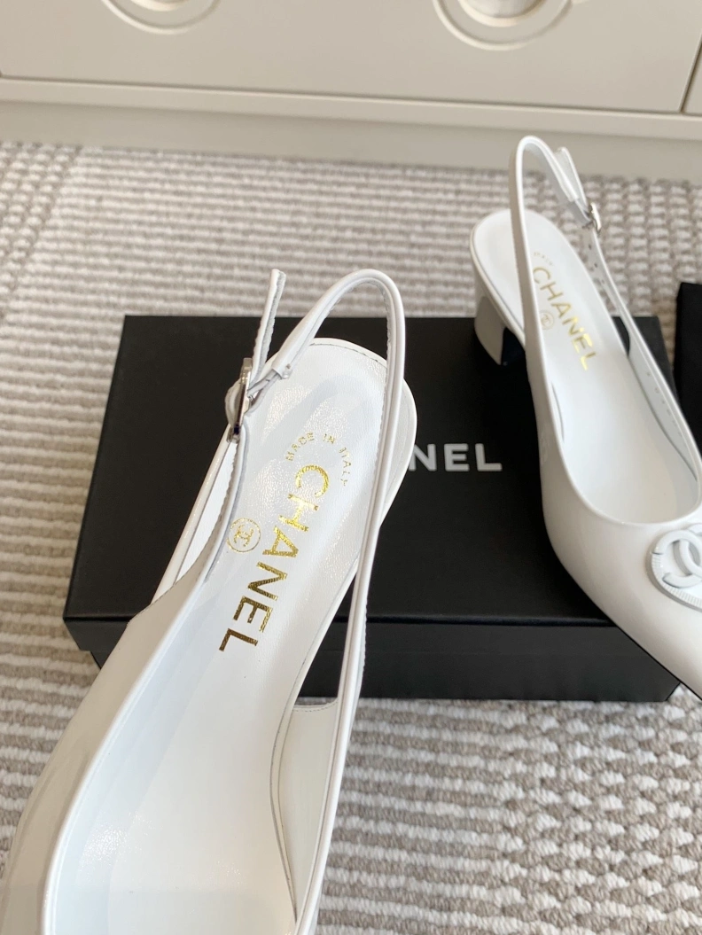 Trendy Chxnxl Sandals 120529