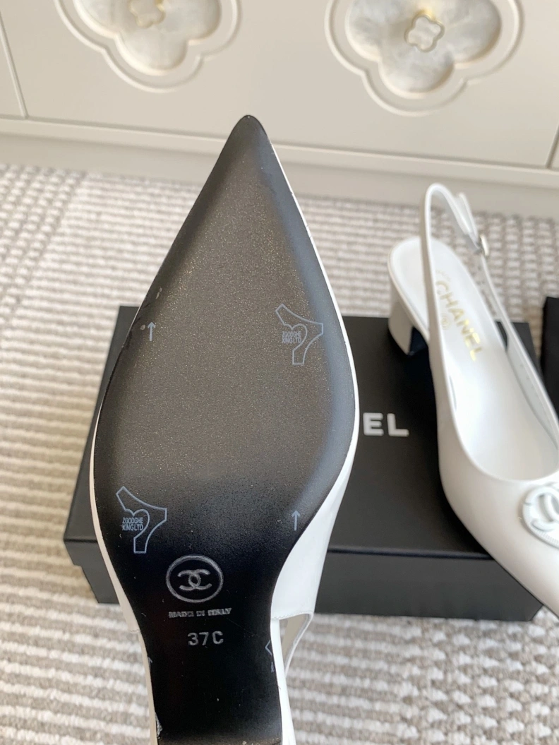 Trendy Chxnxl Sandals 120529