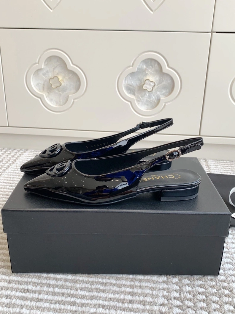 AllSeason Chxnxl Sandals 120540