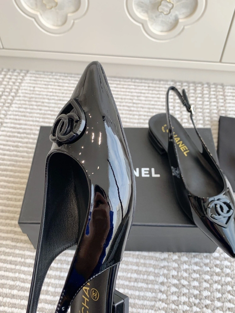 AllSeason Chxnxl Sandals 120540