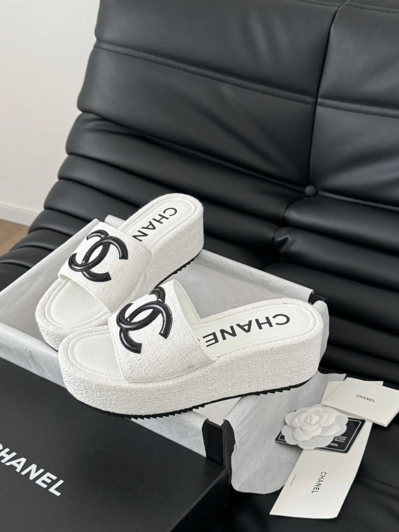 Chxnxl Slippers Classic 119914