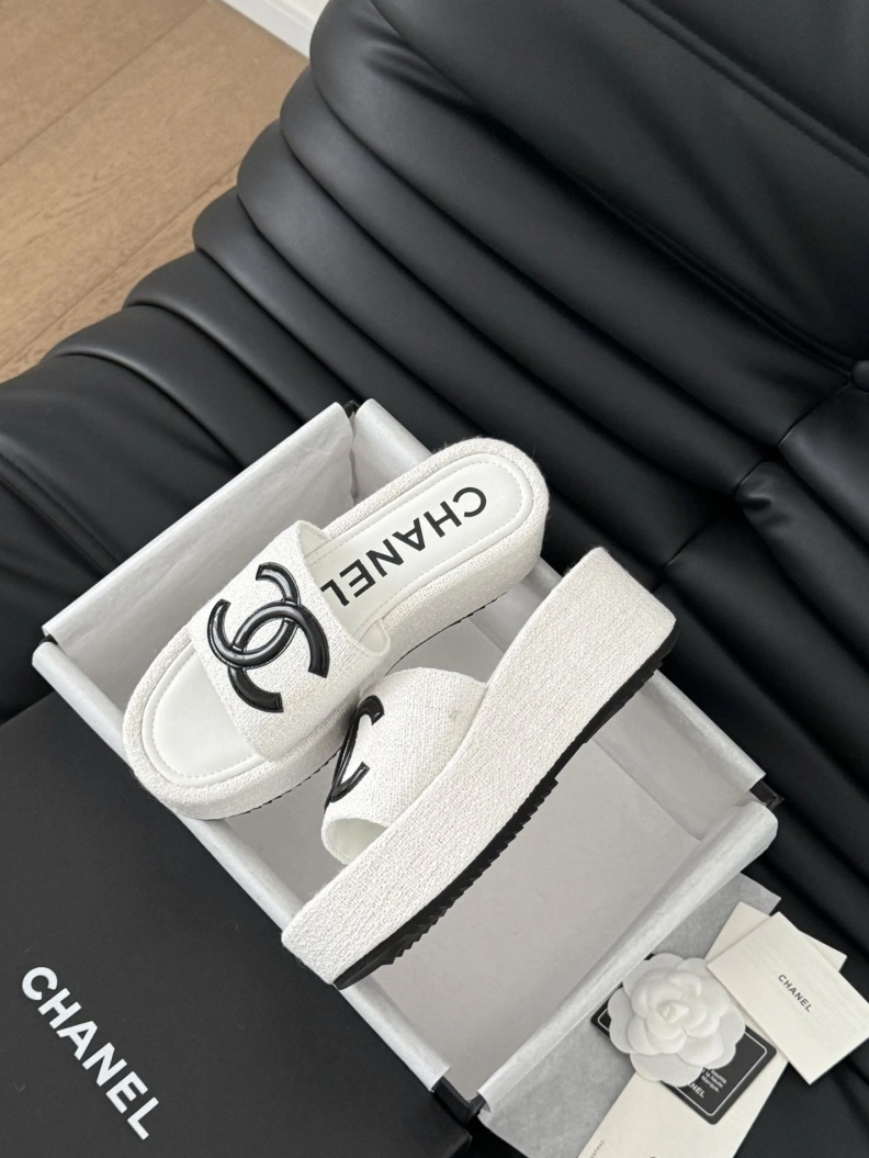 Chxnxl Slippers Classic 119914