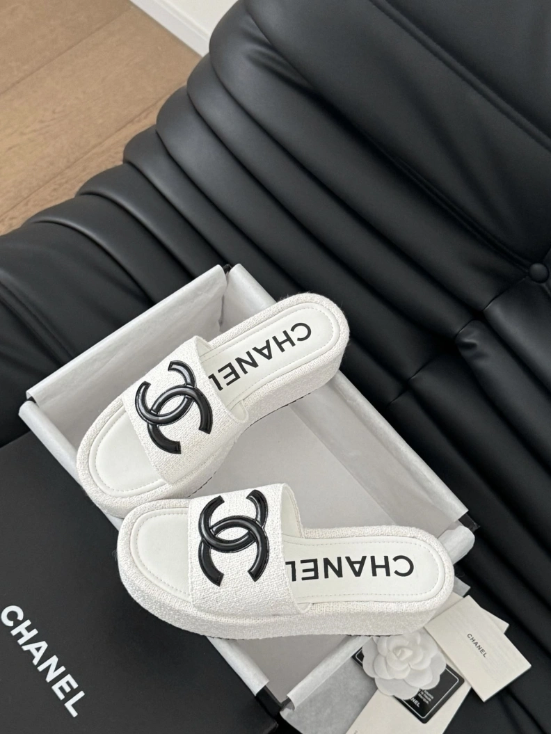 Chxnxl Slippers Classic 119914