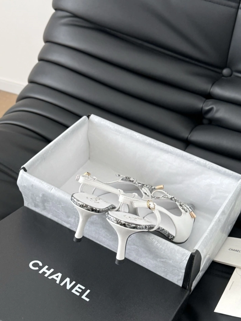 Comfortable Chxnxl Sandals 120509