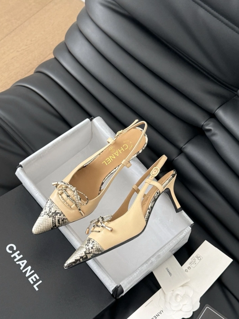 Comfortable Chxnxl Sandals 120510