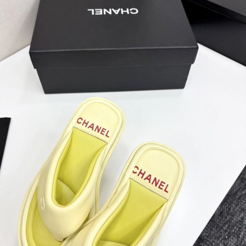 StreetReady Chxnxl Slippers 119906
