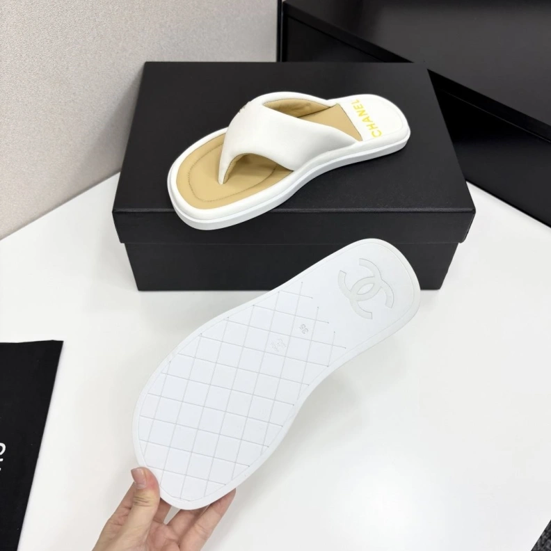 Chxnxl Slippers Modern 119902