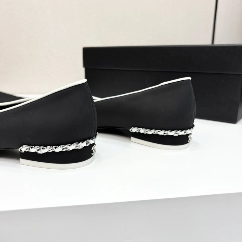 UrbanStyle Chxnxl Flat Shoes 120973