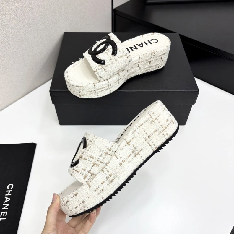 Chxnxl Slippers WellDesigned 119891