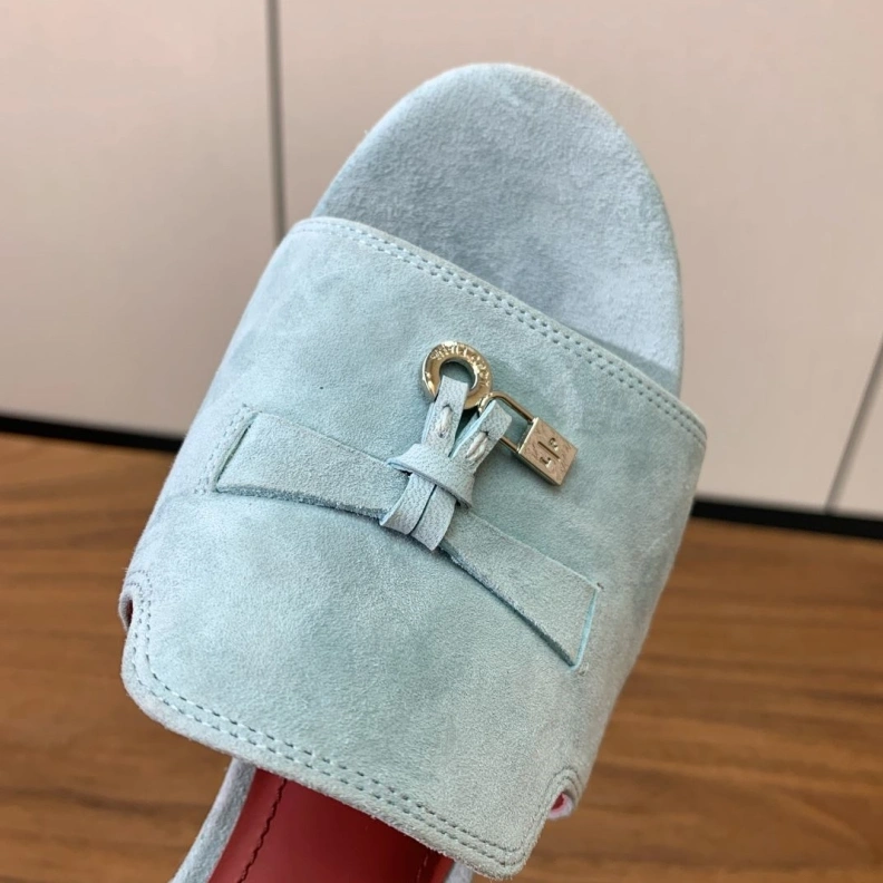 Comfortable Armxnx slippers 108473