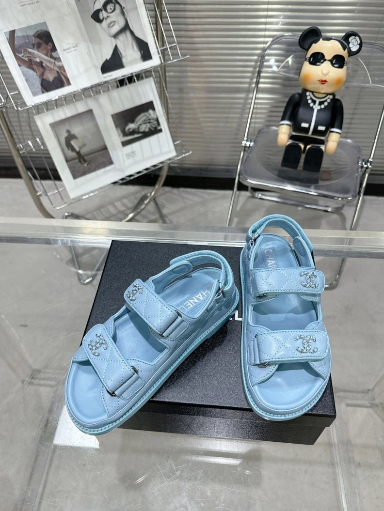 Vibrant Chxnxl Sandals 120471