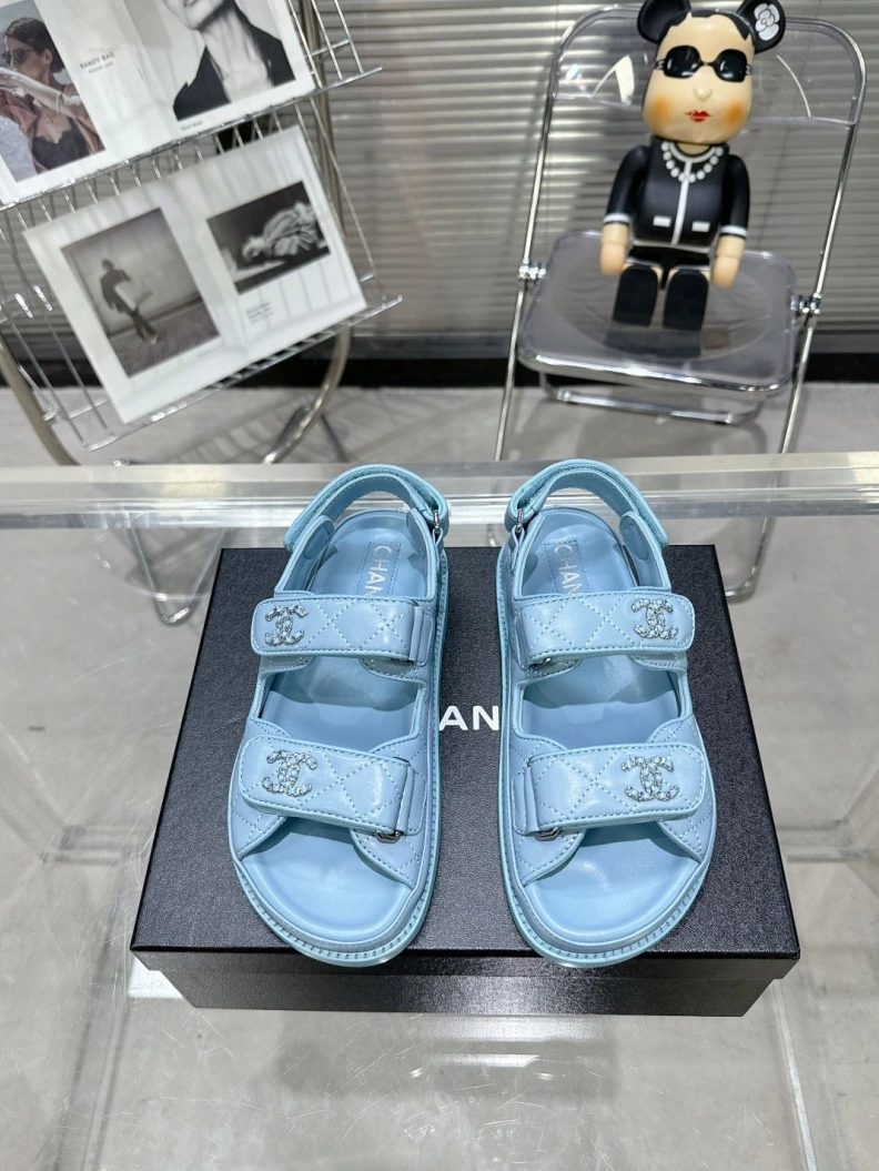 Vibrant Chxnxl Sandals 120471