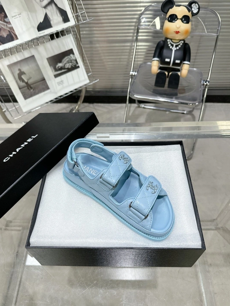 Vibrant Chxnxl Sandals 120471