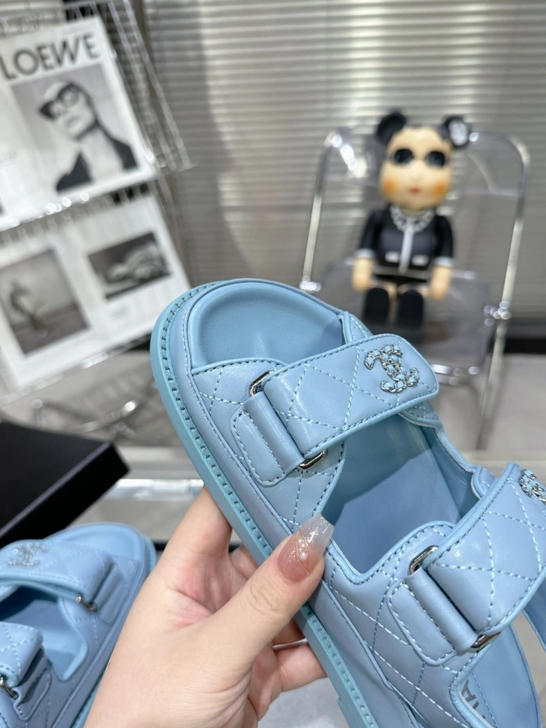 Vibrant Chxnxl Sandals 120471