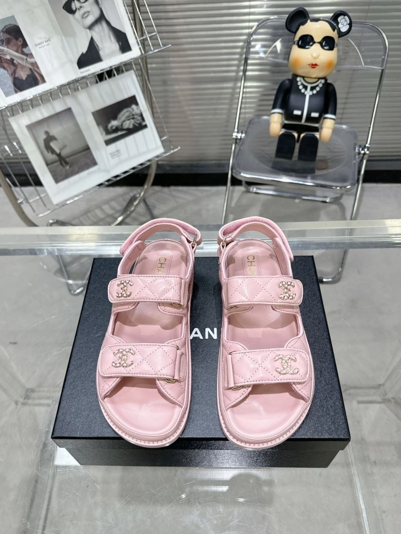 Cozy Chxnxl Sandals 120486