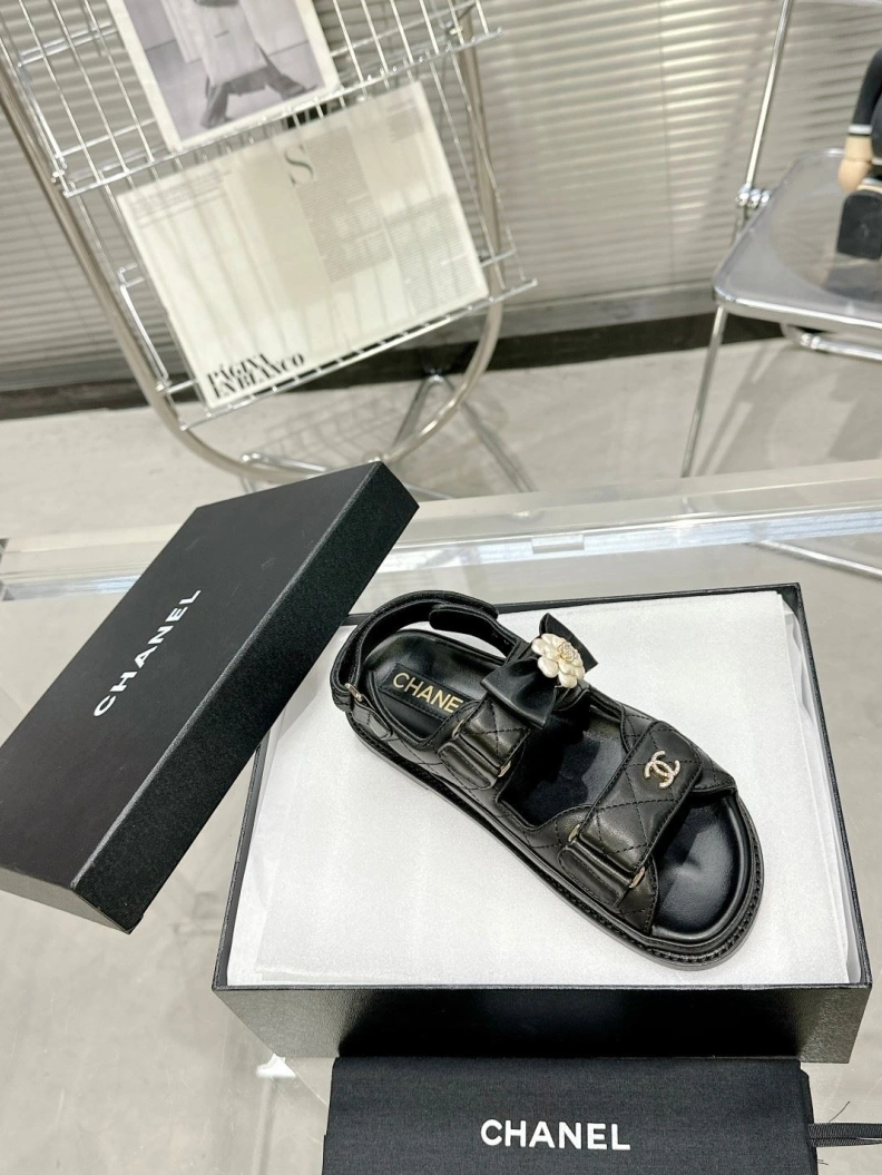 DailyWear Chxnxl Sandals 120468