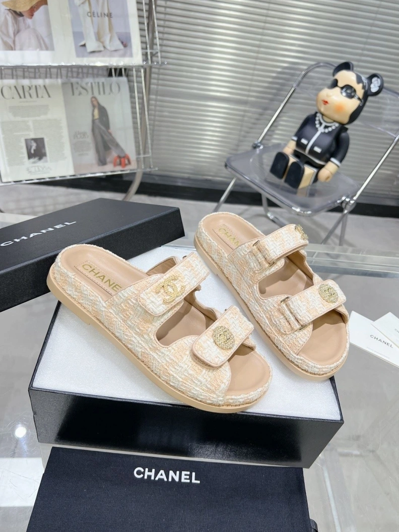 EyeCatching Chxnxl Sandals 120477