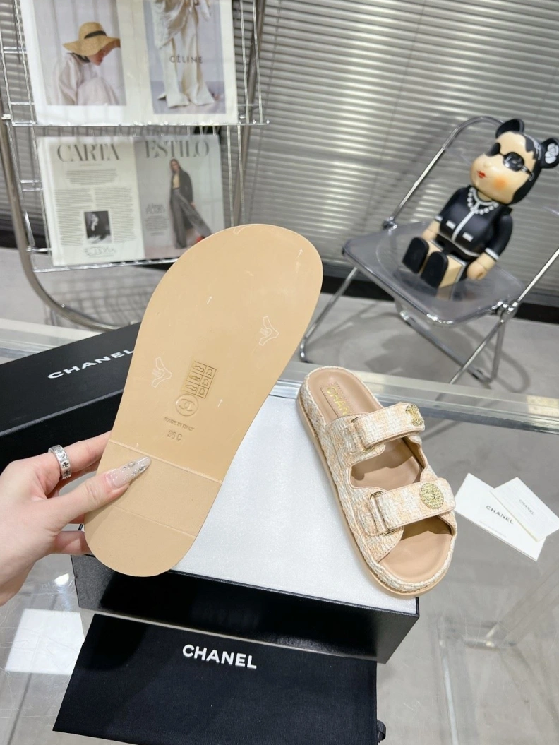 EyeCatching Chxnxl Sandals 120477