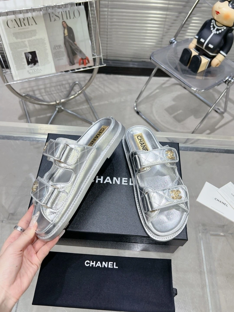 Bold Chxnxl Sandals 120454