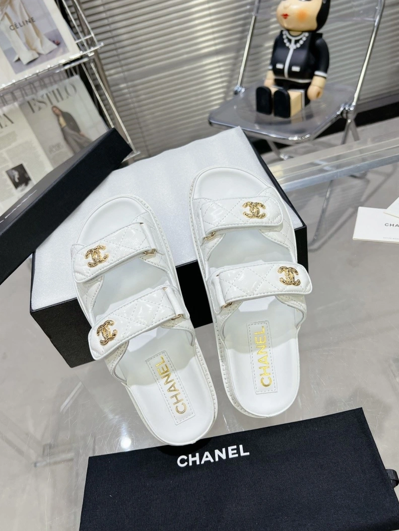 Reliable Chxnxl Sandals 120450