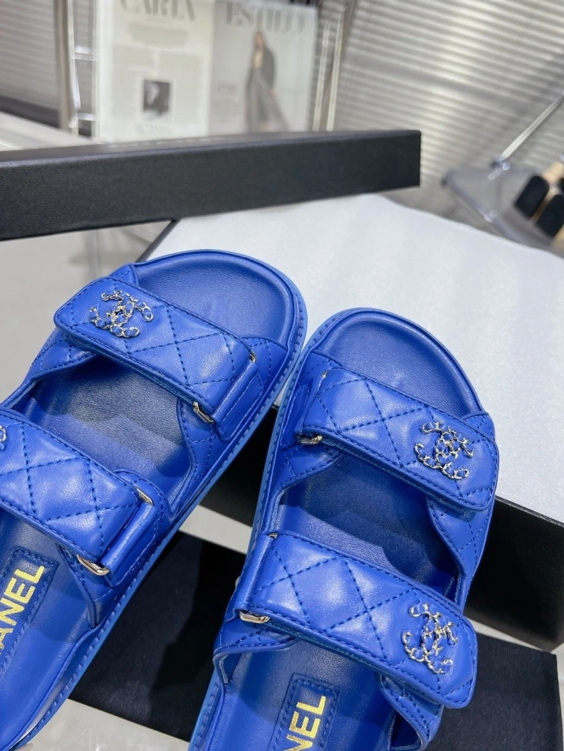 EyeCatching Chxnxl Sandals 120451