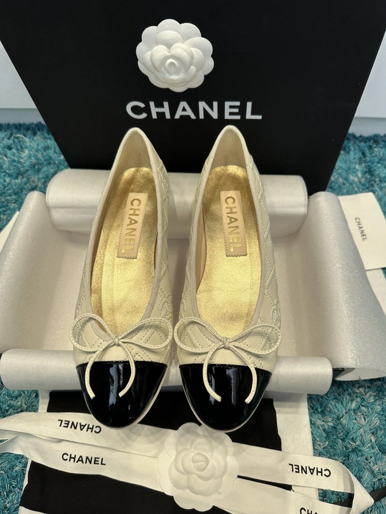 Minimalist Chxnxl Flat Shoes 120961