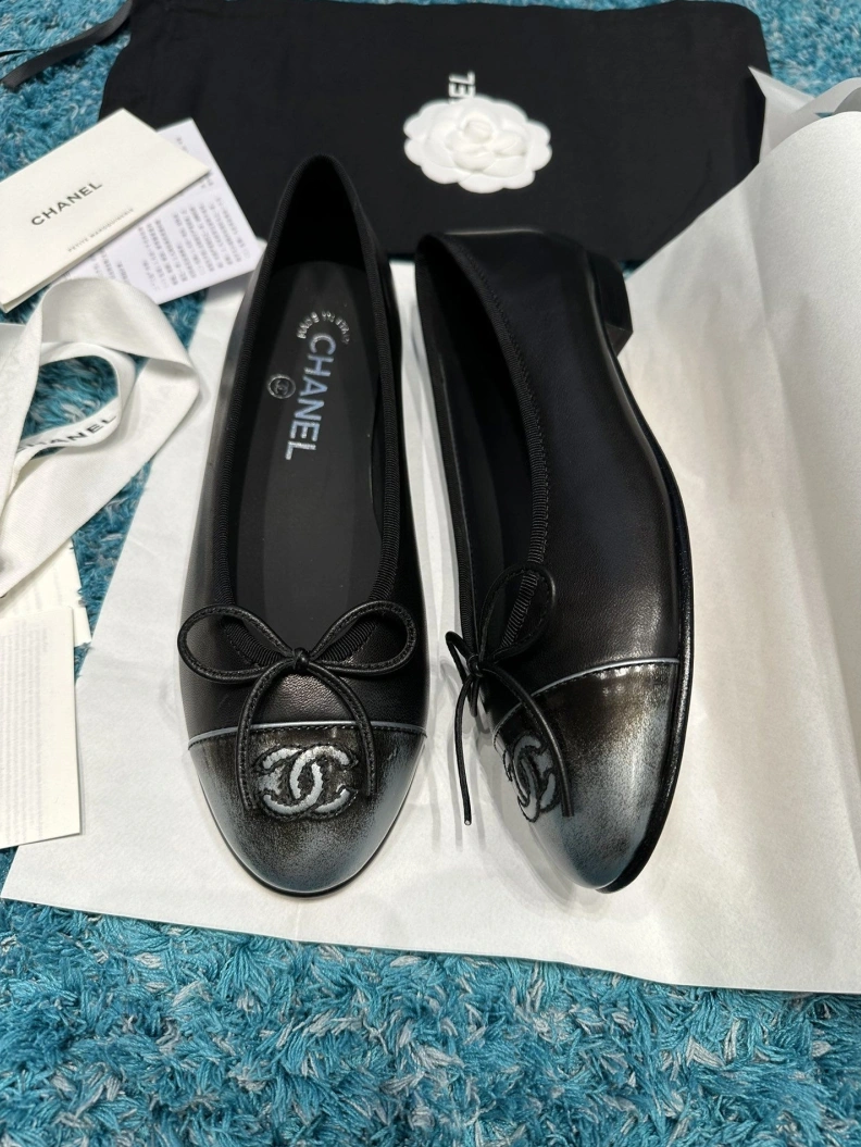 Durable Chxnxl Flat Shoes 120952