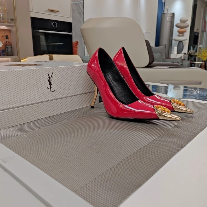 Stylish Gxccx High Heels 157627