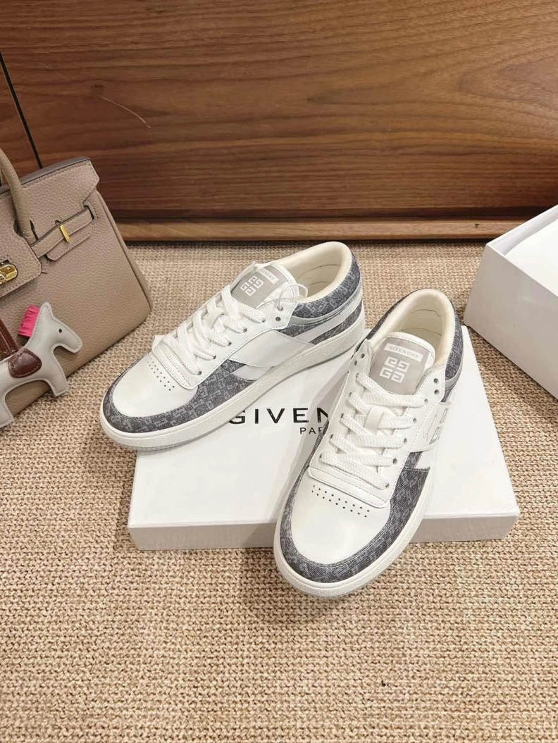 Gxvxnchy Sneakers Fashionable 152816