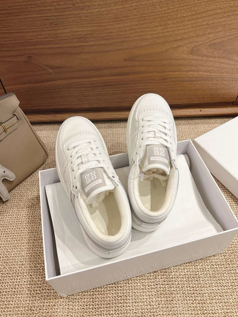 Gxvxnchy Sneakers Comfortable 152818